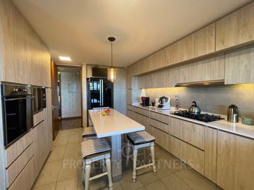 En venta,  maravilloso departamento penthouse.