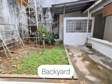 SEWA RUMAH DAERAH STRATEGIS DEKAT KUNINGAN & SUDIRMAN JAKARTA SELATAN