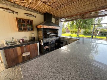 Venta Parcela Colina 5000m² Paneles Solares Tinaja Piscina