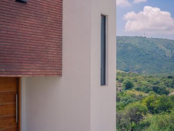 HERMOSA PROPIEDAD A ESTRENAR EN BARRIO CERRADO TIERRA ALTA