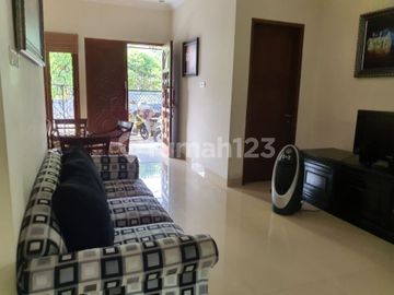 rumah asri.jarang ada dekat kawasan industri