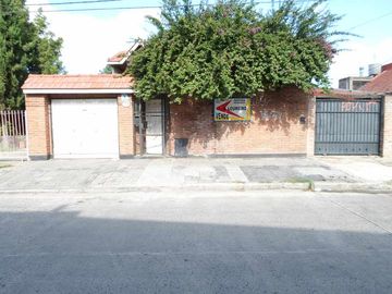 Chalet en venta en Burzaco Este
