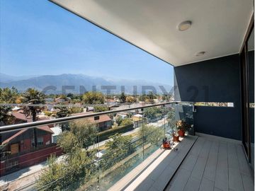 Townhouse en Venta,  4D, La Reina