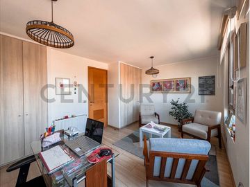 Townhouse en Venta,  4D, La Reina