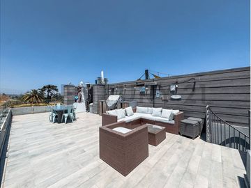 Townhouse en Venta,  4D, La Reina