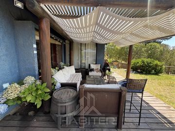 Casa en venta de 4 dorm. en Vichuquén (38429)