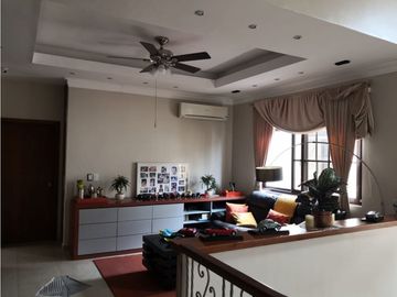 VENDO HERMOSA CASA EN EL DORAL (COSTA SUR)