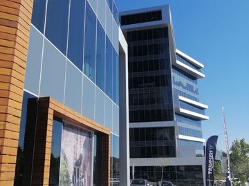 OFICINA EN VENTA EN CENTRO CAPITAL TRES MARIAS, MORELIA