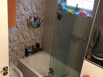 VENDO GRAN PISO DE EXCELENTE CATEGORIA EN BELGRANO 5 AMBIENTES MENDOZA AL 2000