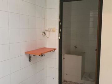 Rumah Wisma Mukti Klampis Carport 1 Mobil