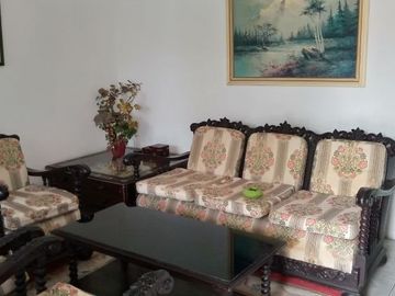 Rumah asri dan cocok buat kantor di Ciwastra komp.Pasir Pogor | NICKAL