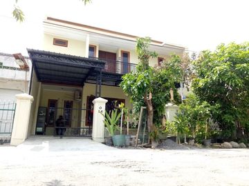 Rumah Nyaman Luas Untuk Keluarga Besar dekat Lottemart Sleman