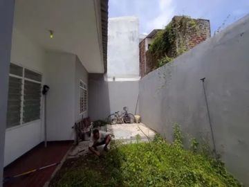 Rumah di Babatan Mukti Murah Dekat Wiyung Siap Huni