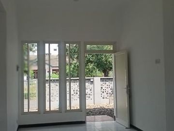 Rumah di Babatan Mukti Murah Dekat Wiyung Siap Huni
