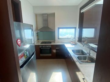 Disewakan Apartemen Essence Darmawangsa Tipe 3 Kamar Tidur Kondisi Fully Furnished