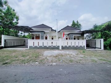 2 Unit Rumah Baru dan Siap Huni di Area Klidon