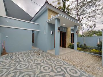 JUAL RUMAH JOGJA AREA TRIHARJO JL. MAGELANG KM 12, SLEMAN