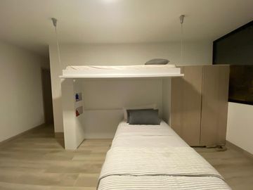 Hermoso departamento amoblado en venta - Chipipe (J Luna)