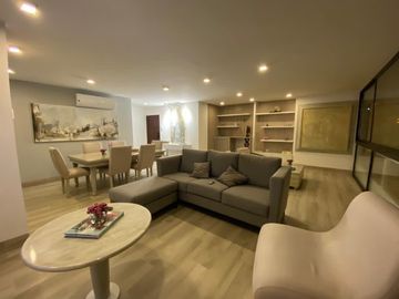 Hermoso departamento amoblado en venta - Chipipe (J Luna)