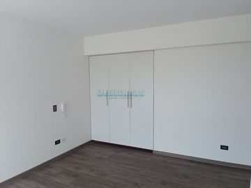 Departamentos Venta AV. Guardia Civil - Piso 4  - dúplex - SAN ISIDRO