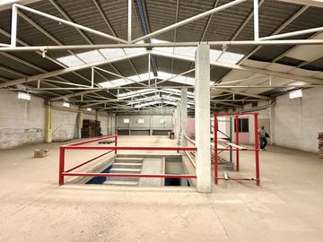 BODEGA EN VENTA CARRETERA RIO VERDE