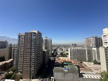 Departamento en venta de 1 dorm. en Santiago