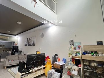 Dijual Rumah 2 Lantai Full Furnished Harapan Indah Bekasi