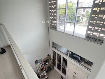 Dijual Rumah 2 Lantai Full Furnished Harapan Indah Bekasi
