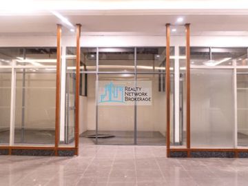 1900 SqM Office Space With Partitions For Rent
