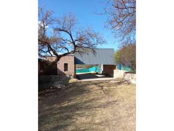 VENTA - VILLA LOS AROMOS - Casa de 3 dormitorios
