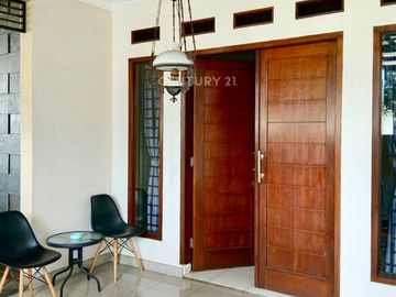 Dijual rumah hook Villa Bintaro Indah row jalan lebar #268988