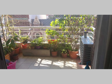 CON COCHERA - Departamento (semipiso) en Venta en Flores, 4 ambientes 2 baños 85 m2 + balcón al frente, y cochera - Juan B Alberdi 2000