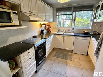 VENTA CASA GALÁPAGOS 5 AMBIENTES ,PILETA