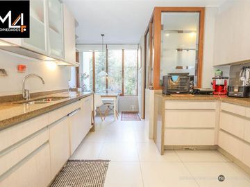 Departamento en Venta en Tuliperos/ 1er piso con jardín