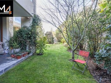 Departamento en Venta en Tuliperos/ 1er piso con jardín