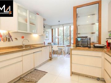 Departamento en Venta en Tuliperos/ 1er piso con jardín
