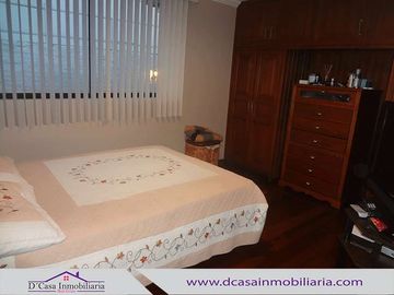 Casa de Venta–Cristóbal Colón *Parque Iberia, 4 dormitorios