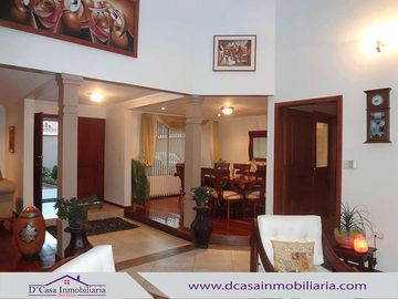 Casa de Venta–Cristóbal Colón *Parque Iberia, 4 dormitorios