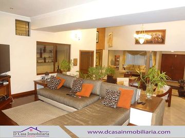 Casa de Venta–Cristóbal Colón *Parque Iberia, 4 dormitorios