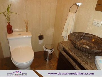 Casa de Venta–Cristóbal Colón *Parque Iberia, 4 dormitorios