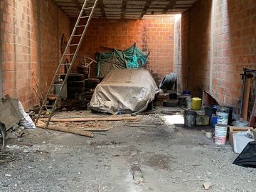 casalote en venta en nueva floresta. Cod V16526