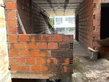 casalote en venta en nueva floresta. Cod V16526