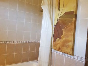 Disewakan Hamptons Park Tipe 2+1 BR View City dengan Desain Menawan APT-A3058