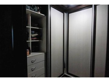 VENTA CASA- CALLE PUEYRREDON- LUJAN - MENDOZA