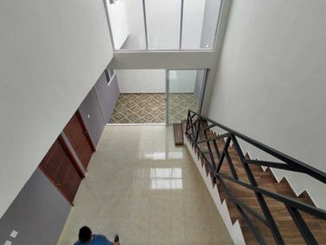 CASA NUEVA EN VENTA CON RECAMARA EN P.B. FRACCIONAMIENTO FLORESTA EN ZONA ALTA