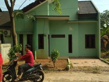 rumah 2 lantai lokasi strategis tanpa dp free all in
