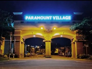 Rumah Bagus Paramount Village Simongan, Dekat POLDA dan RS. KARIADI