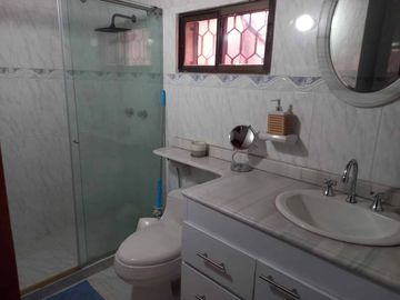 casa en venta en manga. Cod V127