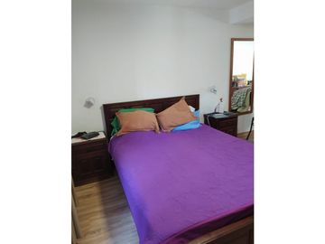 VENDEMOS HERMOSA CASA RECICLADA PARQUE LATINO  4 DORMITORIOS