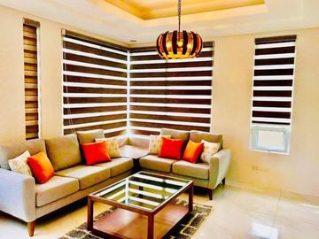 Elegant House for SALE in Angeles City Very Near to SM Clark